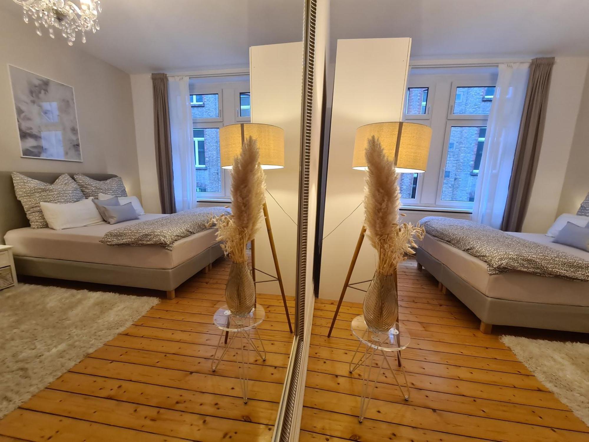 Home Away From Home Stylish Central Netflix Kitchen ヴィースバーデン エクステリア 写真