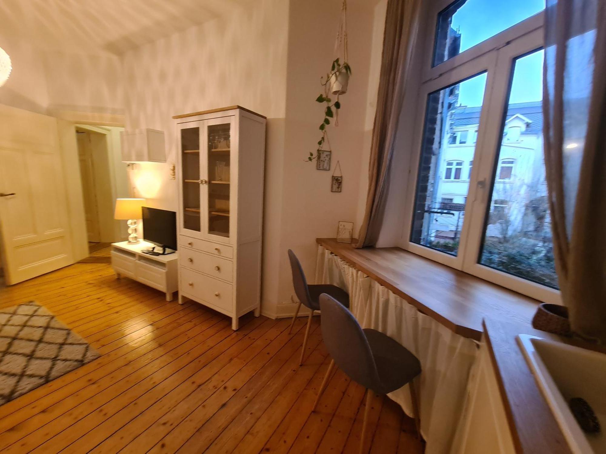 Home Away From Home Stylish Central Netflix Kitchen ヴィースバーデン エクステリア 写真